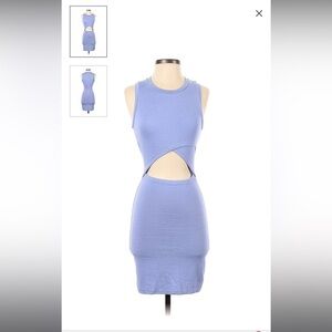 Wilfred Free
Size XS Casual Dress 👗 Host Pick